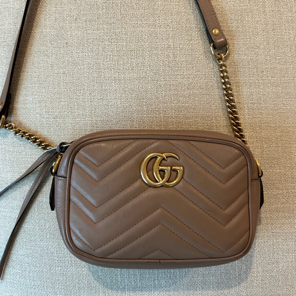 Gucci “GG Marmont Mini Shoulder Bag” in Dusty Pink Leather